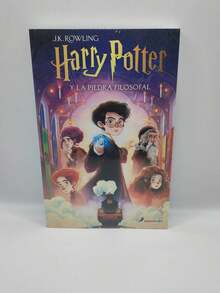 HP ILLUSTRATED PHILOSOPHER'S STONE - Single Book - View 1