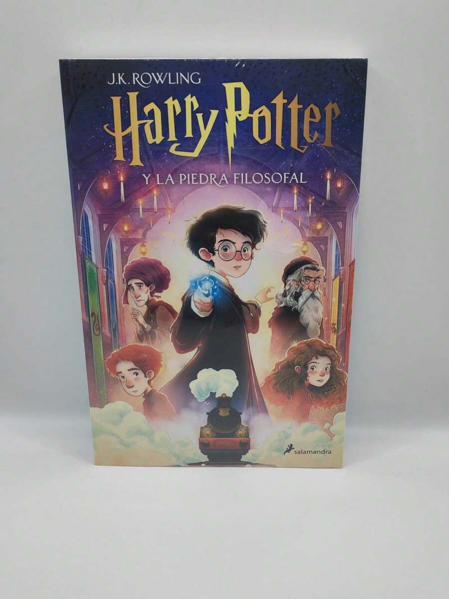 HP ILLUSTRATED PHILOSOPHER'S STONE - Single Book - View 1
