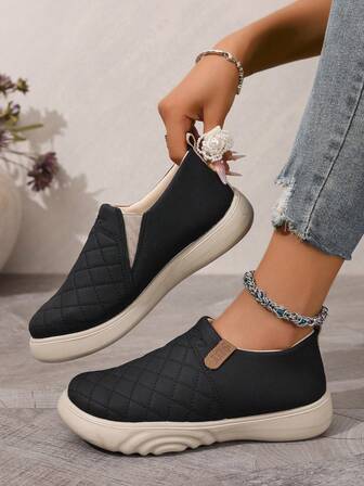 Women's Casual Sneakers, Flat, Comfortable, Slip-On, Solid Color, Versatile Round Toe Soft Bottom Shoes, Spring/Autumn
