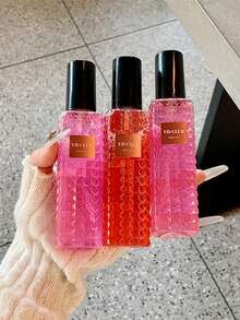 1 pieza Spray de ambiente y ropa de cama con aroma a crema de vainilla de 100ml, fragancia de larga duración, ambientador de aire fresco, adecuado para el hogar, amigos, regalos del Día de San Valentín, bodas románticas y hogares.