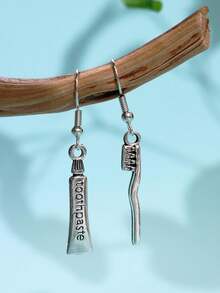 1 Pair Unique Funny Fashionable Asymmetric Toothbrush & Toothpaste Design Alloy Earrings For Women, Versatile Accessory For Holidays, Parties, Casual Wear