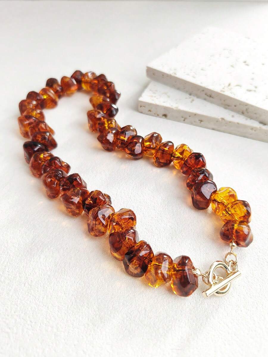 1pc Fashionable Minimalist Luxury Niche Design Amber Color Acrylic Beaded Choker Necklace, Suitable For Daily, Date, Vacation, Commute Wear