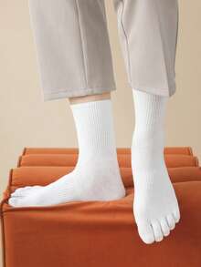 1 Pair Men's Five Toe Socks, Autumn/Winter Anti-Slip Moisture Wicking Odor Resistant Long Crew Socks, Multi-Color Versatile Mid-Calf Socks - Multicolor - View 20