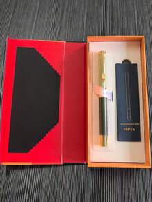 [Tùy chỉnh] Bộ quà tặng bút bi văn phòng bằng kim loại thép không gỉ kèm 2 ống mực, dùng để viết hàng ngày, ký tên, Giáng sinh, Sinh nhật, Ngày của Cha, Lễ Tạ ơn cho bạn bè, gia đình, lãnh đạo, đồng nghiệp, quay lại trường học, có thể tái sử dụng, đa chức năng, nhiều màu sắc, thu gọn, hiện đại, màu hồng đậm, tùy chỉnh, cá nhân hóa, độc đáo, tùy chỉnh, quà tặng đám cưới cá nhân hóa, bút cá nhân hóa có tên, bút tùy chỉnh cá nhân hóa, quà tặng cá nhân hóa cho phụ nữ/nam giới, quà tặng lý tưởng cho cô ấy, bạn trai, bạn gái, gia đình, bạn bè, trẻ em, học sinh, công nhân, khách hàng, nhân dịp Ngày của Cha, nhân dịp kỷ niệm, tốt nghiệp, đám cưới, nhân dịp kinh doanh/công việc/văn phòng, đa chức năng, trang trí, có thể tái sử dụng, hiện đại, nhiều màu sắc, dễ thương, cổ điển, hoạt hình, dễ thương, tùy chỉnh, cá nhân hóa, độc đáo, tùy chỉnh, công nhân, khách hàng, sinh viên, nhân dịp kinh doanh/công việc/văn phòng, nhân dịp trường học, tùy chỉnh Bút bi, Đồ dùng học tập cho năm học mới - nhiều màu - Xem 90