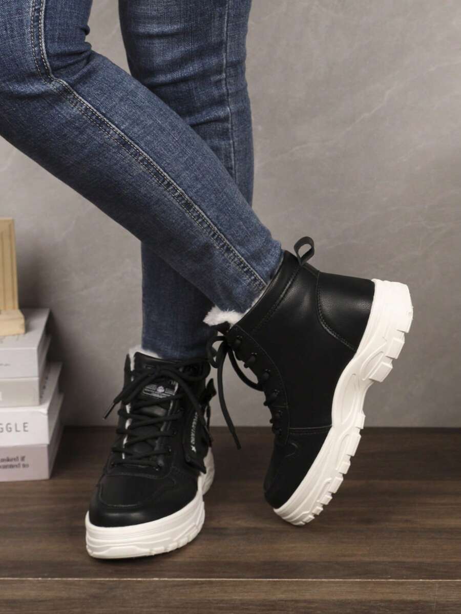 Botas de nieve con suela gruesa de moda para mujer