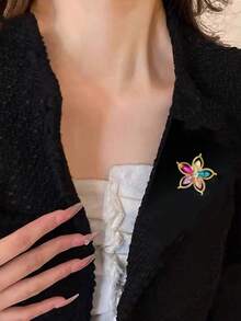 1pc Rhinestone Pentagram Brooch, Elegant Alloy Lapel Pin Accessory Jewelry Costume Accessories Bag Charms Office Accessories