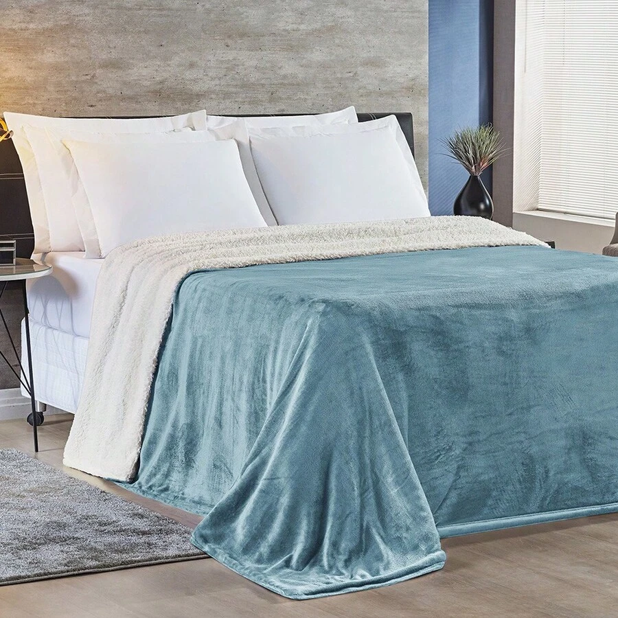 Alaska King And Queen Double-Sided Blanket, Flannel And Sherpa Wool, Sheepskin Blanket - 藍色石英 - 查看 1