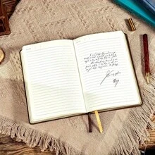 A Vintage Leather Journal For Women, 320 Pages Of Thick Paper, A5 Size, Gold-Edged Hardcover Binding, Softcover Checkered Executive Diary Suitable For Writing, With Vintage Prints