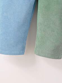 1 pieza Pantalones de peto de pana suave con bloques de color para niños pequeños, casual y versátil