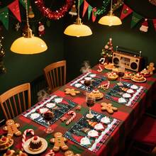 1 set/1 pièce/4 pièces/6 pièces Sets de table motif Lutin de Noël et Sapin de Noël, sets de table rectangulaires en polyester lavables en machine, protège-tables, sets de table isolants thermiques, décorations de table de restaurant, fournitures de fête, décorations de Noël pouvant être offerts en cadeau