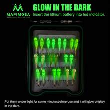 MAFIMOEA 20 piezas Juego de señuelos de pesca de hielo que brillan en la oscuridad, caja de almacenamiento exquisita y conveniente, mejor accesorio para la pesca de invierno, adecuado para percas y black bass del norte