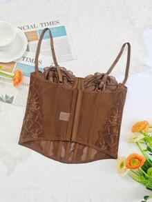 Top corto con tirantes de espagueti de encaje marrón, con aros y ballenas - Realza y estiliza el busto de la mujer