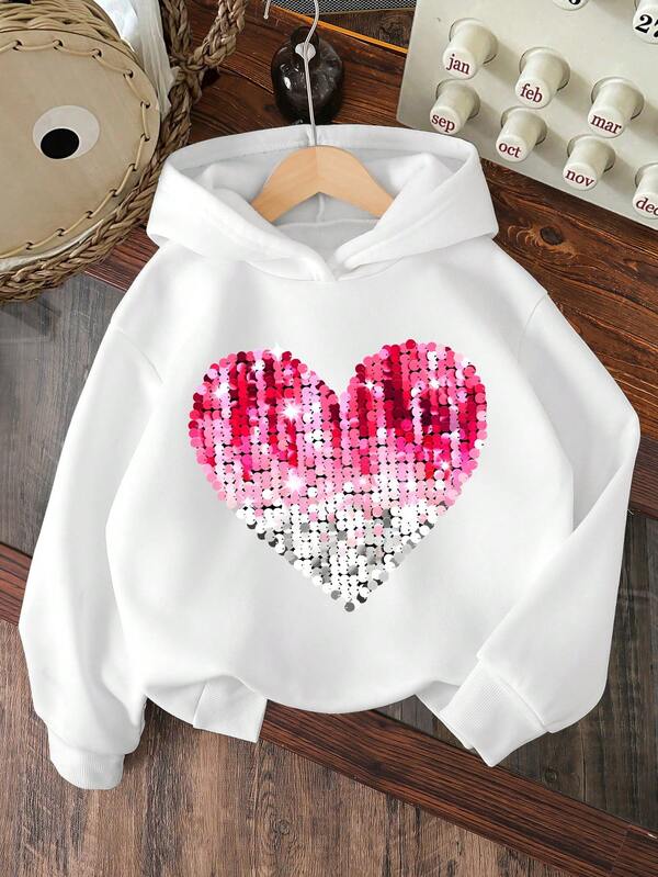 Sudadera con capucha cálida con estampado de corazón para niño pequeño