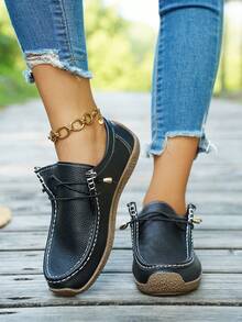 أحذية رياضية كاجوال سهلة الارتداء بنعل مسطح ناعم مع أوتار معدنية للسيدات، أحذية رياضية مسطحة غير زلقة للنساء