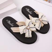 Sandalias de dedo con lazo de encaje de moda para el verano, con decoración de punta abierta y elementos glamorosos de perlas, regalo perfecto para mujeres y niñas