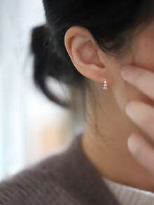 GAGAFEEL 一对简约S925纯银渐变色立方氧化锆耳钉，适合日常佩戴，送给女朋友的礼物 - 金色 - 查看 4