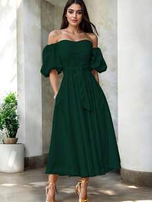 Vestido Midi Hombros Descubiertos Volante Decorativo Cintura Ceñida Falda Acampanada Corte Elegante Silueta Fluida Diseño Moderno Casual Y Elegante Moda Mujer Vestido Clásico - Verde Botella - Ver 5