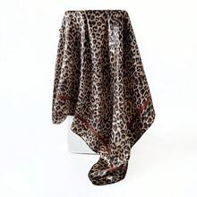 New Leopard Print Silk Scarf Women's Headscarf 90cm Shawl Simulation Silk Satin Square Scarf, Printed Square Scarf, Silk Scarf, Smooth Fabric, Headscarf, Binding Bag, Decorative Silk Scarf And Scarf Suitable For Daily Use - D9447-粉紅色 - 查看 7