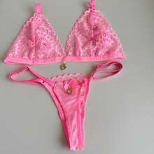 Conjunto Sexy Backless Detalhe Pingente Tanga Fio Dental - Rosa chiclete - Visão 2
