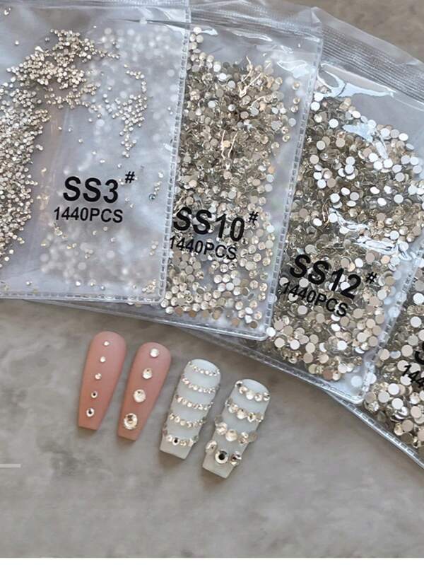 1440 قطعة من الراين ستونز المجوهرات لفن الأظافر، كريستال تشيكي قاعدة مسطحة لامعة للغاية لا تسقط، أبيض فضي متغير الألوان كماس مزيف