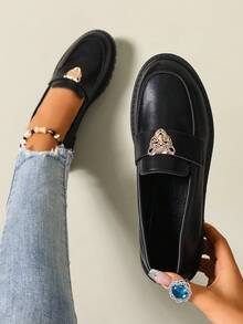 Schwarze Hohlschnalle matt