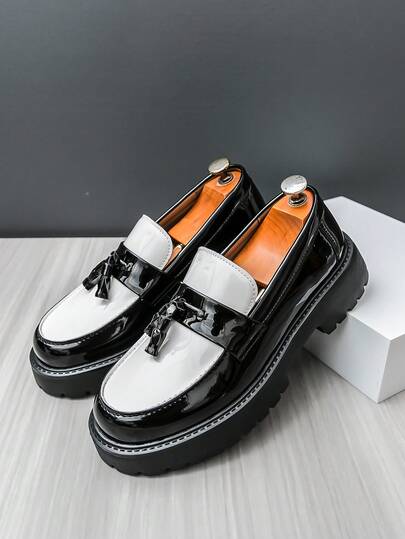 Mocasines de plataforma con tacón grueso de cuero patentado suave para hombres, con borlas, de estilo formal y casual para el trabajo, con suela antideslizante y de fácil puesta