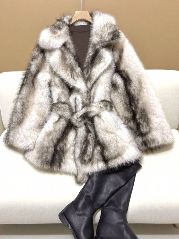 Damen Winter Colour-Blocking Mantel mit großem Kragen und mittlerer Länge, künstliches Fell, europäischer und amerikanischer Modestil, oversized künstlicher Fellmantel