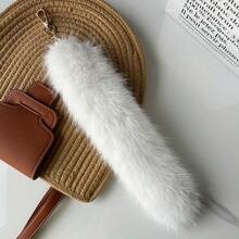 1 pezzo Portachiavi peluche a forma di coda di animale - Adatto per cosplay in tutte le stagioni - Vari portachiavi e portachiavi per auto, anelli portachiavi, appendichiavi, eleganti portachiavi per borse, appendichiavi per zaini, pendenti per zaini, regali di compleanno, regali per feste, piccoli regali per vacanze, ciondoli per borse auto, accessori auto, regali per amici, sorelle, regali per la madre, il padre, la laurea e l'insegnante - Multicolore - Visualizzare 7