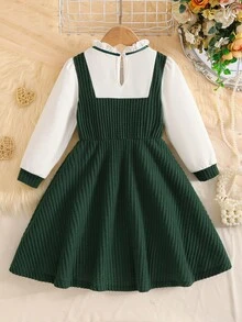coviviky Set de 2 piezas de vestido de punto texturizado para niña - Camisa blanca con cuello de volantes + Falda de tirantes con lazo de botón verde oscuro, estilo escolar vintage
