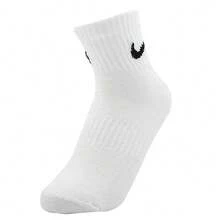 Nike Quick-Dry Soft Comfortable Unisex Training Socks, New Fit-To-Foot Shape Long-Lasting Non-Deforming Training Sports Socks, Minimalist Solid Color Versatile Daily Mid-Calf Socks, Essential Style SX7677-100 - White - View 5