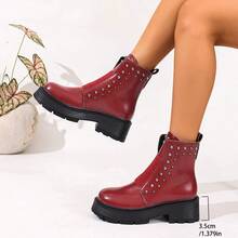 Botas cómodas y casuales de suela gruesa, hechas a mano con hebilla y elástico, de color rojo/negro, con tacón grueso y cuña, nuevas para otoño/invierno