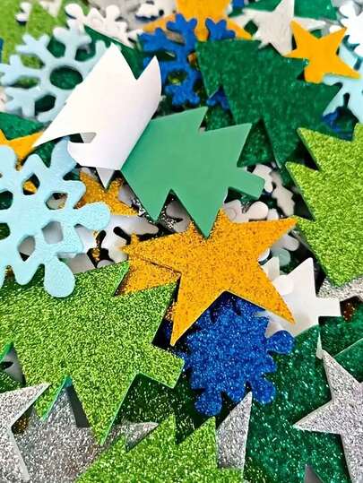 500张自粘闪光泡沫贴纸 - 3D星星、雪花和松树窗户装饰，彩色乙烯基贴纸，不留残胶，派对和节日礼物装饰，闪亮、耀眼、不留残胶贴纸，适用于工艺品、卡片、家居和派对装饰（圣诞风格）