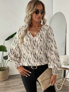 Women's Allover Print V-Neck Lantern Sleeve Loose Fashion Blouse