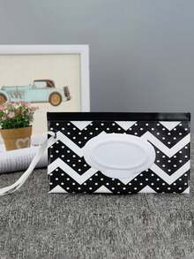 1pc Baby Wet Wipes Container, Reusable Portable Wet Wipes Bag, Wet Wipes Dispenser Container, Baby Travel Wet Wipes Holder, Convenient Leak-Proof Self-Sealing Hygienic Refillable Bag