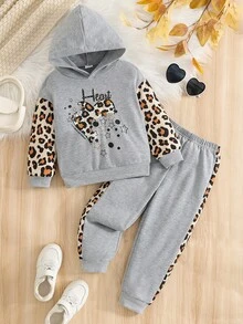 coviviky Set de 2 piezas de sudadera con capucha de hombros caídos y pantalones deportivos con estampado de leopardo y patrón de corazón y estrella para niñas