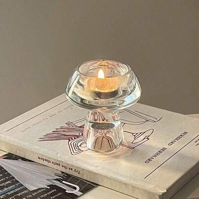 Fashionable Mushroom Shaped Glass Candle Holder, Cute & Elegant Transparent Candle Holder For Pillar Candles, Luxury & Romantic Candlelight Dinner, Holiday Atmosphere Decor, Christmas Decoration