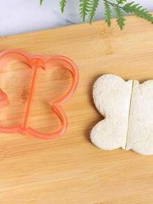 4 Pcs Dinosaur Sandwich Cutter Set For Kids, Plastic Bread Molds And Toast Cutter Shapes, DIY Cute Sandwich Making Tools For School Meals And Bento Lunch Accessories, Fun Kitchen Gadgets For Children, Perfect For Breakfast, Snacks, Parties And Lunch Box Preparation ( Material, Easy To Clean, Reusable)