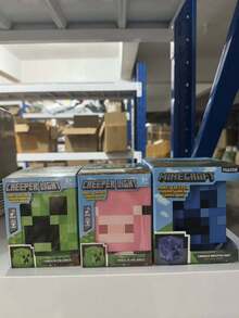 Minecraft 1 Commemorative Edition Collector's Series Minecraft Creeper/Pink Pig Night Light - Cute Style, USB Rechargeable, Creeper Calls Suitable For Bedroom Decoration And Relaxation, Perfect For Sleep/Christmas & Birthday Gifts, Suitable For Teens & Adults, Themed Party (Without USB Cable) Product Sent Without Power And Needs To Be Charged By Itself
