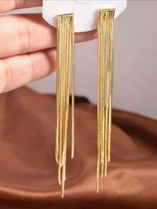 1 Pair Women's Fashionable Elegant Copper Chain Tassel Earrings