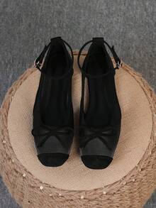 Women's Ballet Flats, Fashionable Square Toe Slip-On Soft Bottom Shoes, Versatile Flat Shoes, Black Hollow Flat Bowknot Loafers, Size Run Large, Plus Size 35-43