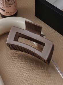 1pc New Soft Silicone Hair Claw Clip, Shock-Absorbing Protective Hairclip, Durable Grip, Pink Soft Silicone Hair Claw Clip, Large Minimalist Hair Claw Hairpin For Bangs, Acrylic, Suitable For Party, Commuting, Outfit Matching, Hair Accessories, Halloween, Mermaid Accessories, Hair Clips, Wedding