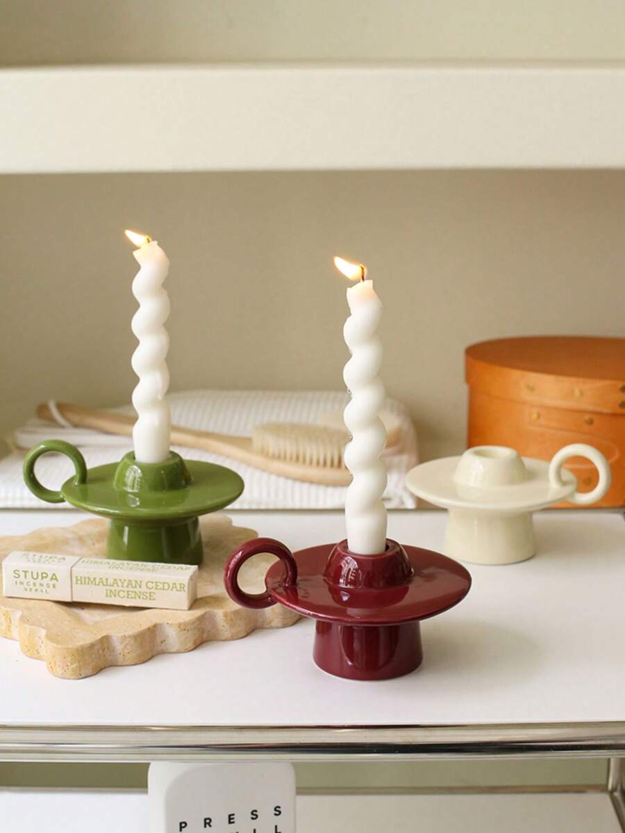 1 chiếc chân nến hình đĩa bay bằng gốm sứ cổ điển, chân nến thơm kiểu retro, chân nến trang trí kiểu châu Âu, đế nến để bàn lãng mạn, quà tặng ngày lễ, chân nến trang trí nhà bếp, quà tân gia.