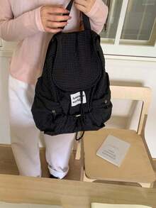 夏用大容量ファッションチェック柄ナイロンカジュアルバックパック、多ポケット、撥水、軽量、折りたたみ式ドローストリング、レターパッチ、トラベルバッグ、学用品、ポータブル、クラシックカジュアル、10代の女の子、女性、大学生、新入社員、オフィスワーカーに適しています。 バックトゥースクール、初登校日、大学、スタジアム、スポーツに最適です。 - ブラック - チェックする 5