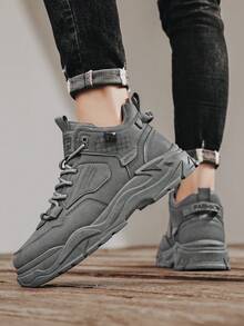 2025 Nuevos tenis casuales con elevador para hombres, tenis gruesos para adolescentes, zapatos versátiles para correr y deportes