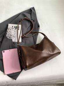 Bolso de almohada de gran capacidad vintage para mujer, nueva moda de piel suave 2025 versátil para cruzar el hombro y llevar debajo del brazo, adecuado para ir al trabajo, otoño/invierno