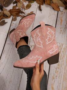 Stivaletti alla caviglia da donna con punta affusolata, tacco largo, ricamati, nuovi per l'autunno/inverno. Stivali Chelsea occidentali alla moda e versatili con taglio a V