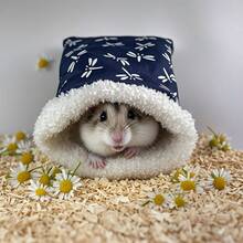 Sugar Gliders Sleeping Pouch Bag,Winter Warm Hamster Hideout Pouch Small Animal Cave House Plush Nest Bed Pocket Pet Carriers Bag, Pet Warm Comfortable Nest Bed For Hedgehog Guinea Pig Hamster Rat Ferret Hamster Squirrel And Other Small Animal Beds