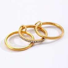 خاتم من الفولاذ المقاوم للصدأ مع ثلاثة أحجار زركونيا مترابطة، تصميم متعدد الألوان والعناصر، موديل جديد لعام 2025