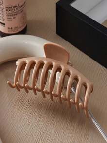 1pc New Soft Silicone Hair Claw Clip, Shock-Absorbing Protective Hairclip, Durable Grip, Pink Soft Silicone Hair Claw Clip, Large Minimalist Hair Claw Hairpin For Bangs, Acrylic, Suitable For Party, Commuting, Outfit Matching, Hair Accessories, Halloween, Mermaid Accessories, Hair Clips, Wedding