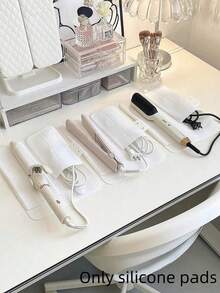 1pc Delicate And Simple Fashionable White Silicone Mat Hair Straightening Clip Heat Insulation Straightener And Flat Iron Protective Cover, Multiple Colors Portable Silicone Heat-Resistant Mat For Travel. Decorations Decor Festival Decor Room Decor Home Decor